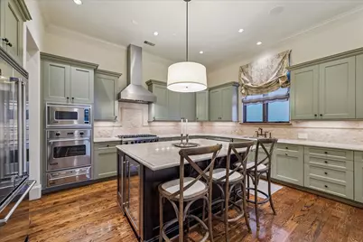 135 Calle Catalina Place, Houston, TX 77007 - Photo 22