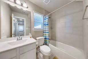11913 Briarwood Hill Way, Houston, TX 77051 - Photo 18