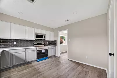 16730 Barkentine Lane, Friendswood, TX 77546 - Photo 14