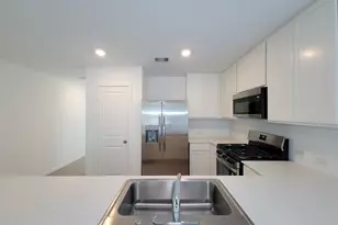 25588 Rose Creek Dr, Cleveland, TX 77328 - Photo 14