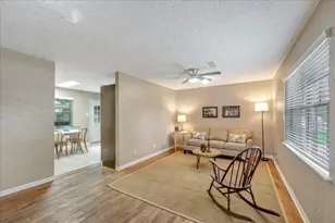708 Moody Ave, League City, TX 77573 - Photo 8