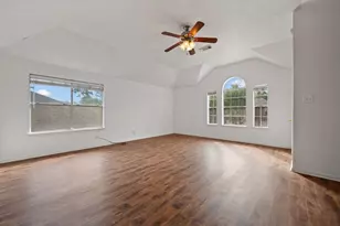 26900 Castlecliff Ln, Kingwood, TX 77339 - Photo 22
