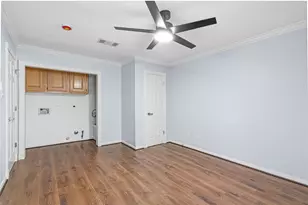 7839 Goode St, Houston, TX 77012 - Photo 20