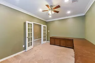 15 Filigree Pines Pl, The Woodlands, TX 77382 - Photo 8