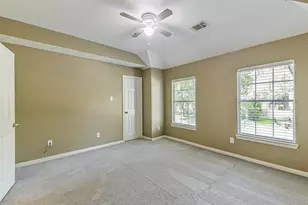 15 Filigree Pines Pl, The Woodlands, TX 77382 - Photo 38