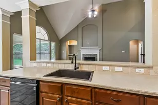 15 Filigree Pines Pl, The Woodlands, TX 77382 - Photo 18