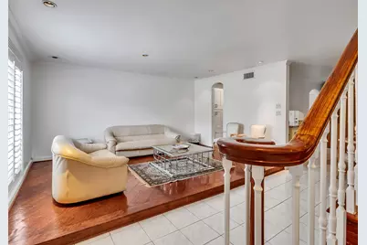 2121 Fountain View Drive #H1, Houston, TX 77057 - Photo 6