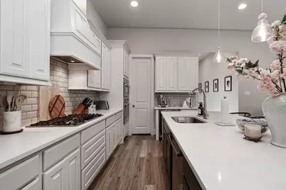 114 Crescent City Drive, Montgomery, TX 77316 - Photo 12
