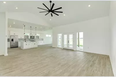 302 Colt Trail, Angleton, TX 77515 - Photo 10