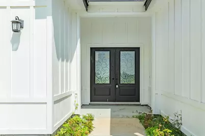 302 Colt Trail, Angleton, TX 77515 - Photo 6
