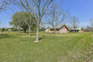 18014 Domino Rd, Waller, TX 77484 - Photo 16