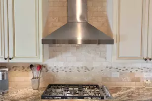 709 Palmer Dr, Conroe, TX 77302 - Photo 8