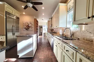 709 Palmer Dr, Conroe, TX 77302 - Photo 4