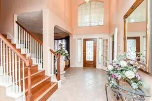11202 Hundred Bridge Ln, Sugar Land, TX 77498 - Photo 4