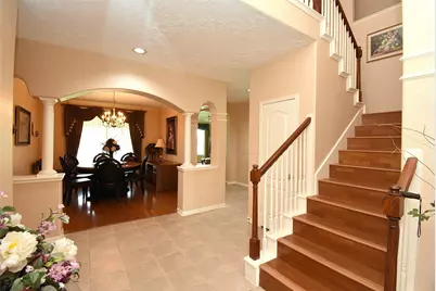 11202 Hundred Bridge Lane, Sugar Land, TX 77498 - Photo 8