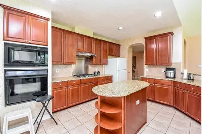 11202 Hundred Bridge Lane, Sugar Land, TX 77498 - Photo 14