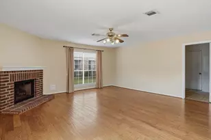 1102 Mabry Mill Rd, Houston, TX 77062 - Photo 42