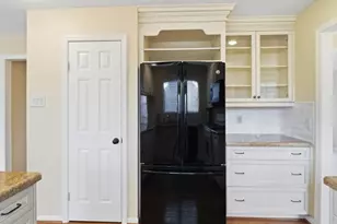 1102 Mabry Mill Rd, Houston, TX 77062 - Photo 12