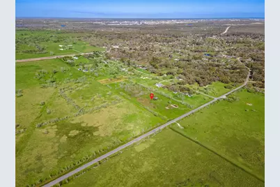 7522 S F Austin, Jones Creek, TX 77541 - Photo 12