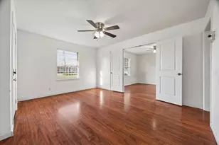 7119 Long Point Rd, Houston, TX 77055 - Photo 2