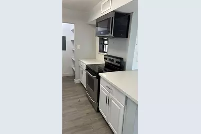 9550 Deering Drive #208, Houston, TX 77036 - Photo 8