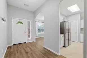 22028 Knights Cove Dr, Kingwood, TX 77339 - Photo 4