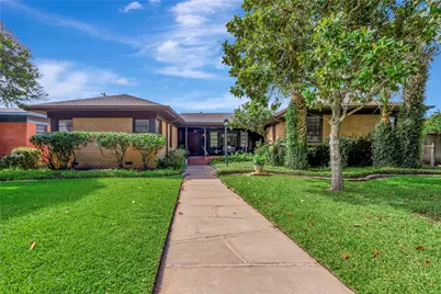 4316 Caduceus Place, Galveston, TX 77550 - Photo 1