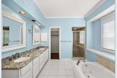 3318 Virgin Island Drive, Sugar Land, TX 77479 - Photo 16