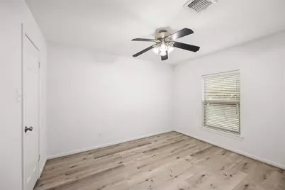 3318 Virgin Island Drive, Sugar Land, TX 77479 - Photo 18