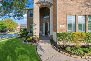 6130 Moody Pines Ct, Houston, TX 77345 - Photo 2