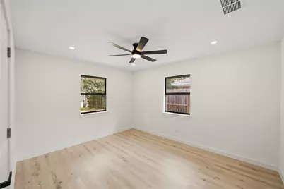 5322 Briarbend Drive, Houston, TX 77096 - Photo 40