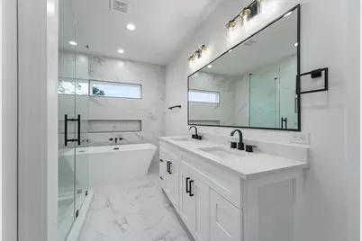 6108 Endeavor Heights Road, Houston, TX 77091 - Photo 16