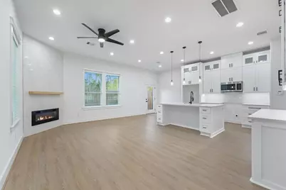 6108 Endeavor Heights Road, Houston, TX 77091 - Photo 4