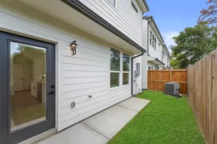 6108 Endeavor Heights Rd, Houston, TX 77091 - Photo 24