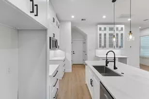 6108 Endeavor Heights Rd, Houston, TX 77091 - Photo 10