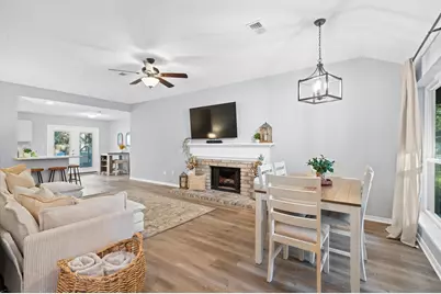39 Still Corner Place, The Woodlands, TX 77381 - Photo 4