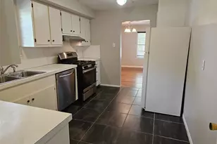 109 Sunnyview Ave, Friendswood, TX 77546 - Photo 6