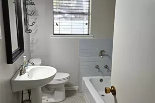 109 Sunnyview Ave, Friendswood, TX 77546 - Photo 12