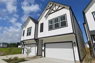 5935 Cebra St, Houston, TX 77091 - Photo 1