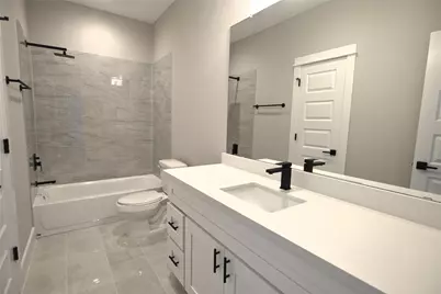 5935 Cebra Street, Houston, TX 77091 - Photo 8