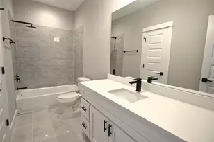 5935 Cebra St, Houston, TX 77091 - Photo 8