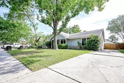 4218 Bridledon Lane, Houston, TX 77014 - Photo 4