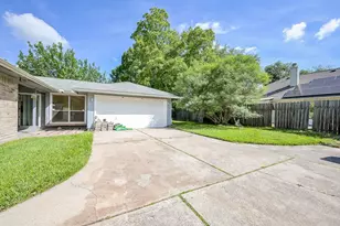 4218 Bridledon Ln, Houston, TX 77014 - Photo 50
