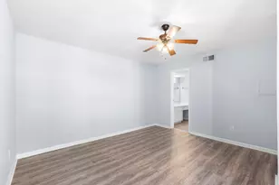 2750 Holly Hall St, Houston, TX 77054 - Photo 28