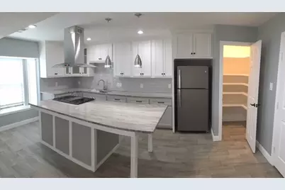 7235-1/2 Avenue C, Houston, TX 77011 - Photo 2