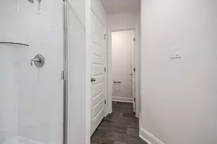 205 Bryan Wy, Angleton, TX 77515 - Photo 14