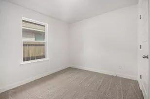 205 Bryan Wy, Angleton, TX 77515 - Photo 14