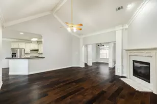 900 Enchanted Oaks Dr, Angleton, TX 77515 - Photo 12