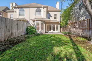 3245 Maroneal St, Houston, TX 77025 - Photo 38