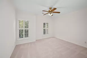 3245 Maroneal St, Houston, TX 77025 - Photo 26